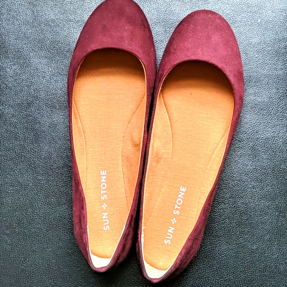 Maroon ballet flats